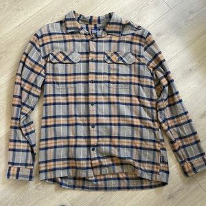 Patagonia Long Sleeved Flannel Size L